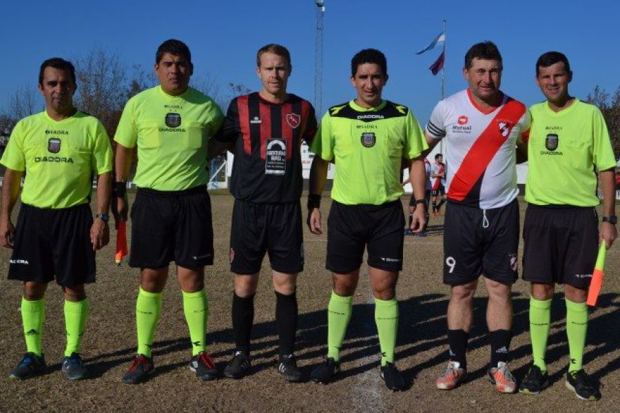 LEF Primera CAF vs CAL - Foto FM Spacio