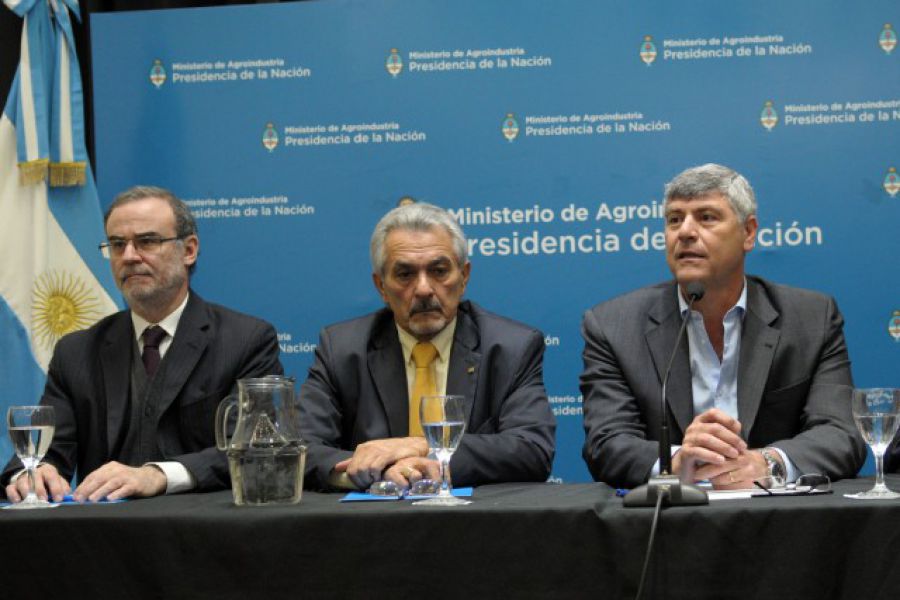 Vacuna Aviar - Foto Ministerio de AgroIndustria