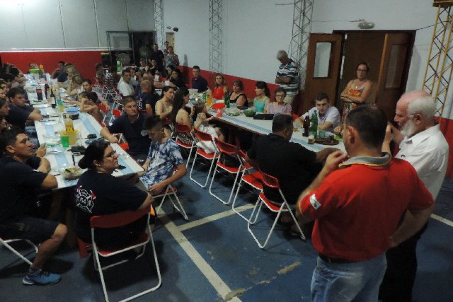 Despedida Bomberos Voluntarios - Foto FM Spacio