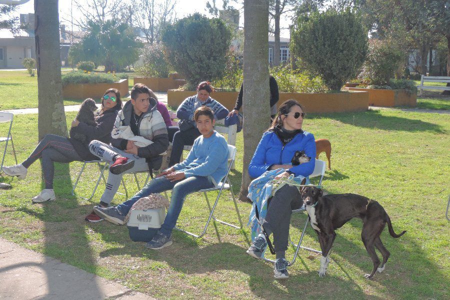 Mascotas en Plaza del Trabajador - Foto CdF