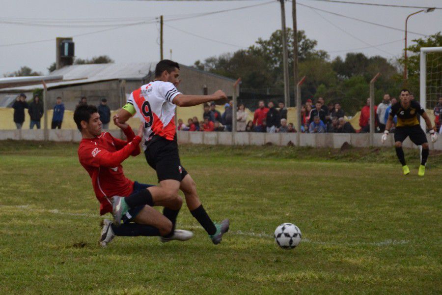 LEF Primera CAISA vs CAF