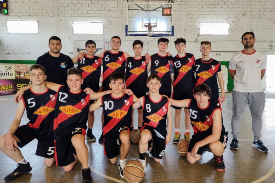 Encuentro U17 de Basquet Alumni vs CAF