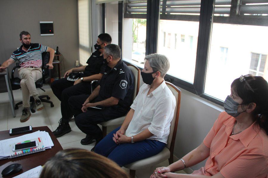 Reunión de autoridades Comunales y Policiales