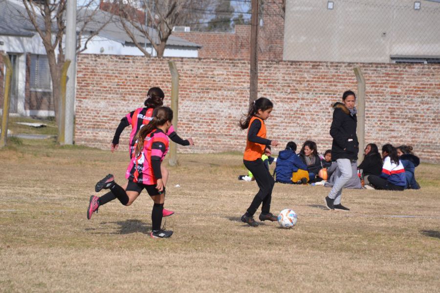 Fútbol Femenino en el Poli