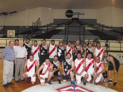 Se jugó la final del Torneo Veteranos