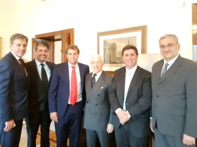Intercambio de ideas y conocimientos en el viejo continente