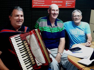 Nuevos Tiempos en vivo en FM Spacio
