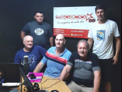 Pochi celebró sus 700 programas con música en vivo