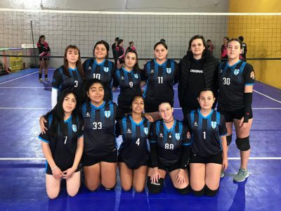 Las chicas de Argentino jugaron en Santoto
