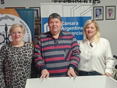 Se realizó el sorteo «Día de la Madre» en el Centro de Comercio