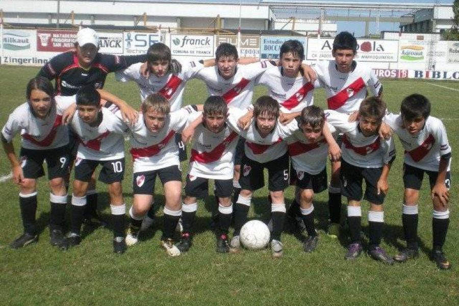 Septima division CAF 2011 - Foto www.fmspacio.com