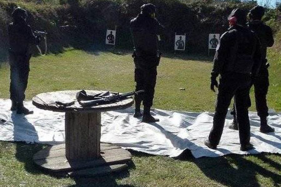 Practica de tiro - Relaciones Policiales URXI