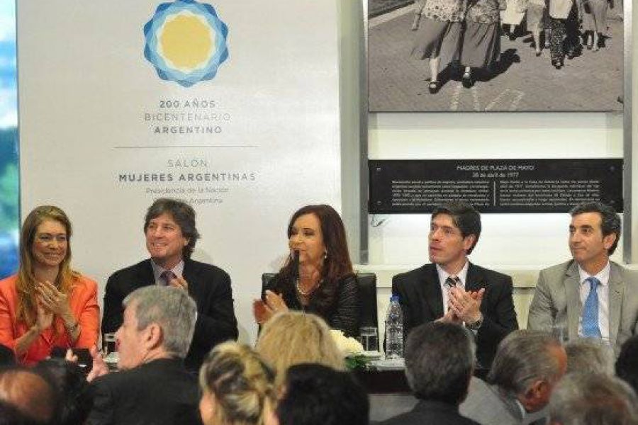CFK junto al Gabinete - Foto Presidencia