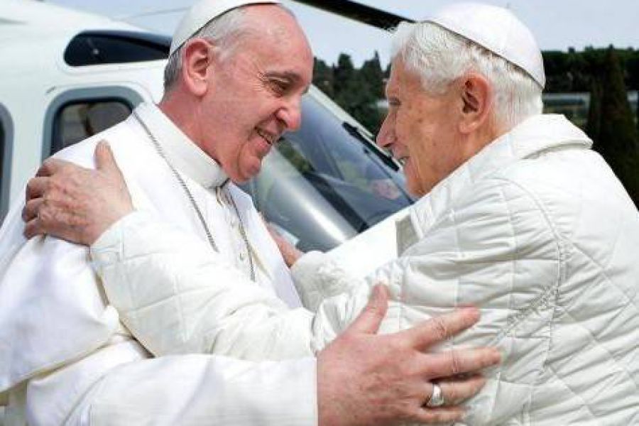 Francisco y Benedicto XVI - Foto AFP