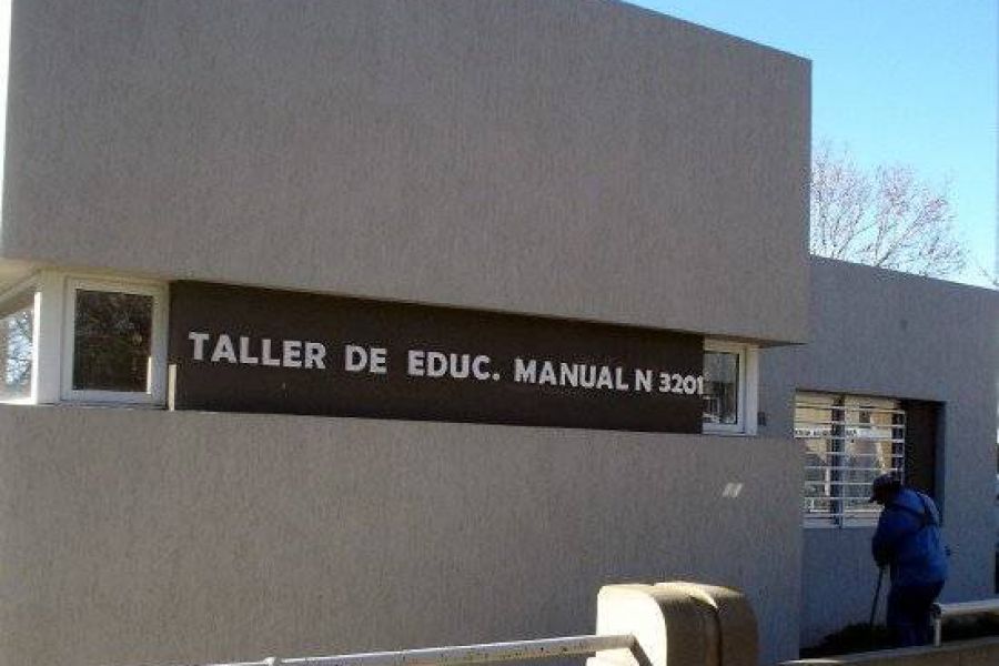 Taller de Educacion Manual - Foto FM Spacio
