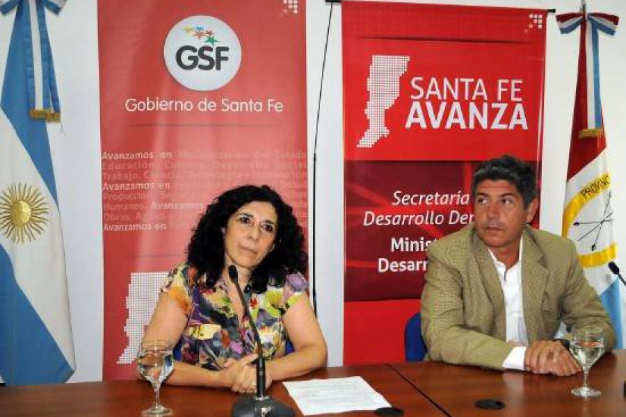 Entrega de aportes a clubes - Foto Prensa GSF