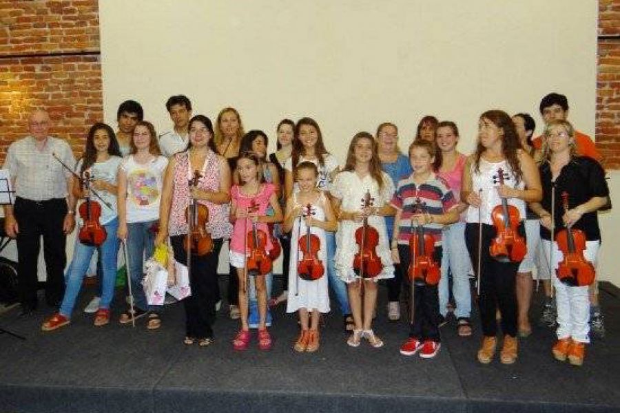 Muestra de violin - Foto Comuna de Franck