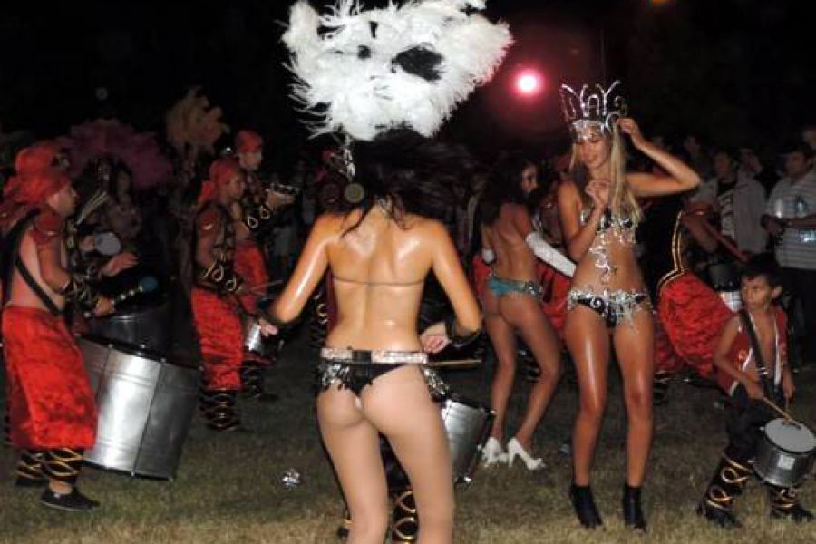 Carnavales 2014 - Foto Comuna de Franck