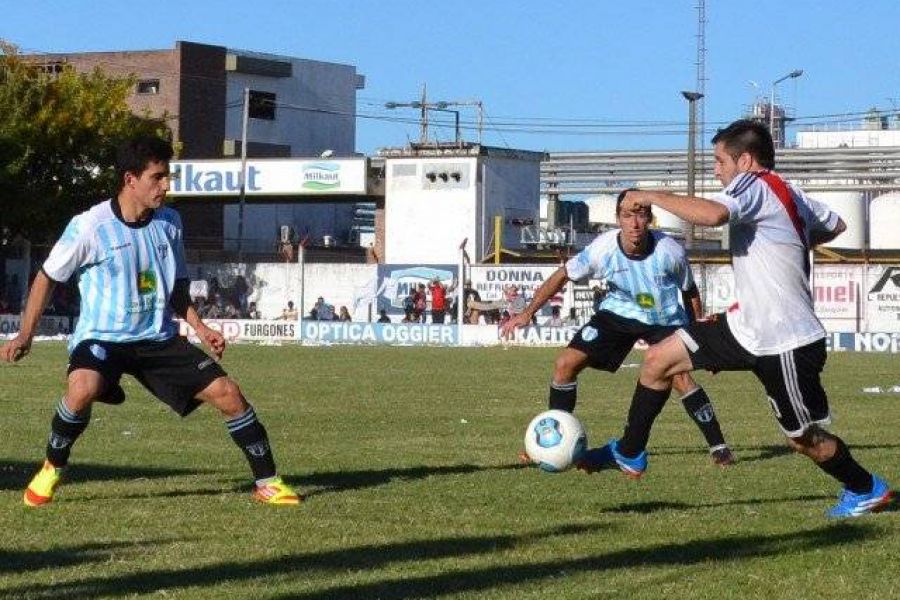 Primera CAF vs CSDA - Foto FM Spacio