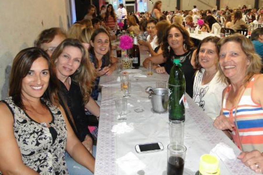 Festejo Dia de la Mujer - Foto Comuna de Franck