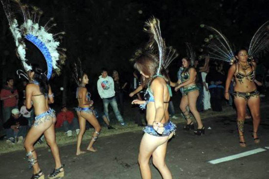 Carnavales 2014 - Foto Comuna de Franck