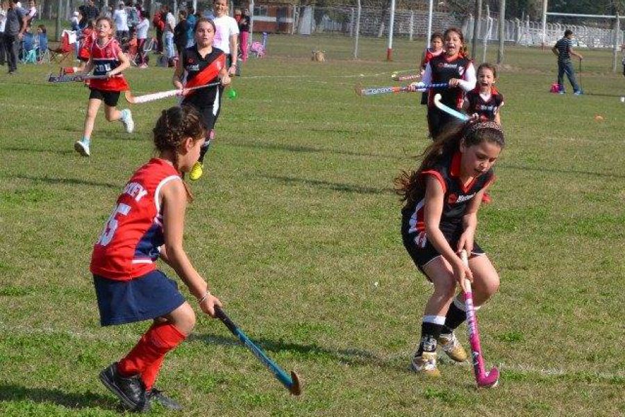 Infantiles Hockey CAF - Foto FM Spacio