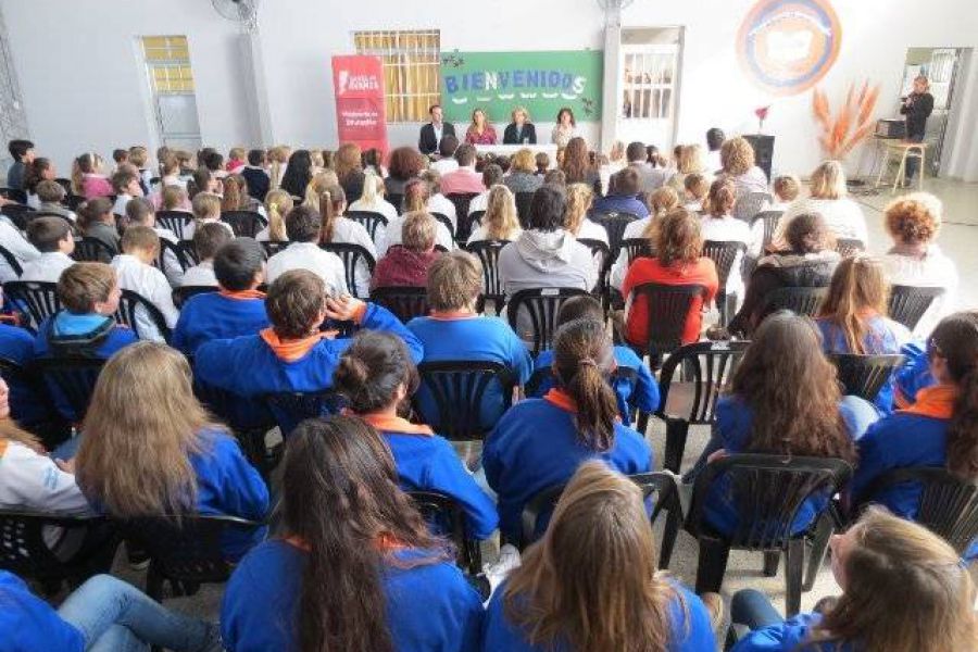 Aportes para Escuelas - Foto Prensa GSF