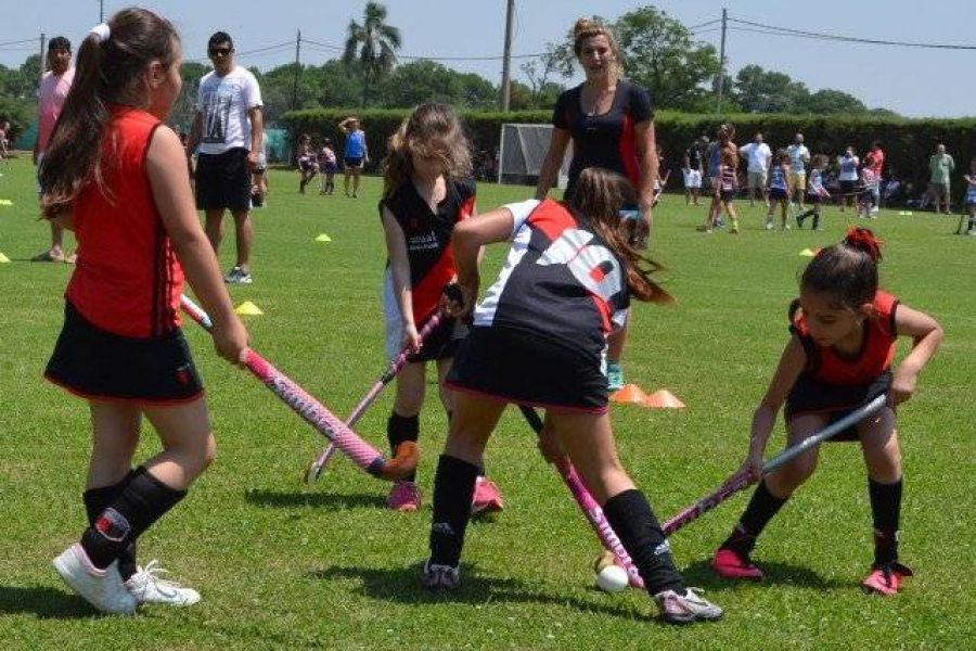 Infantiles Hockey CAF - Foto FM Spacio