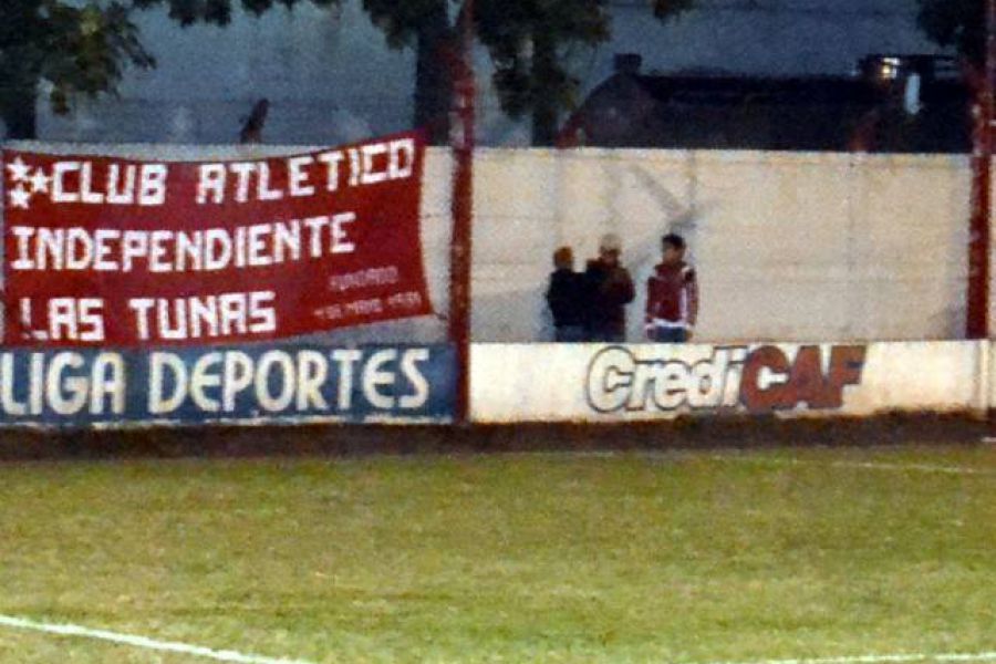 Barrio Norte vs Independiente Las Tunas - Foto FM Spacio