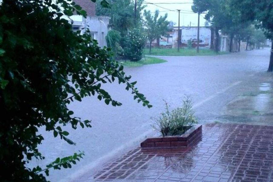 Lluvias en Franck - Foto Cecilia Enrico