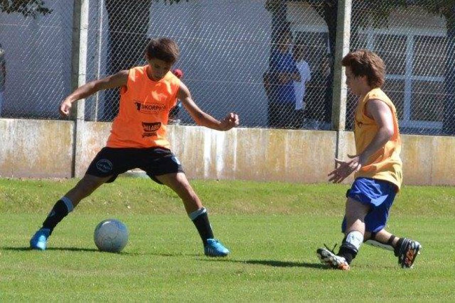 Amistoso inferiores CAF vs CSDA - Foto FM Spacio