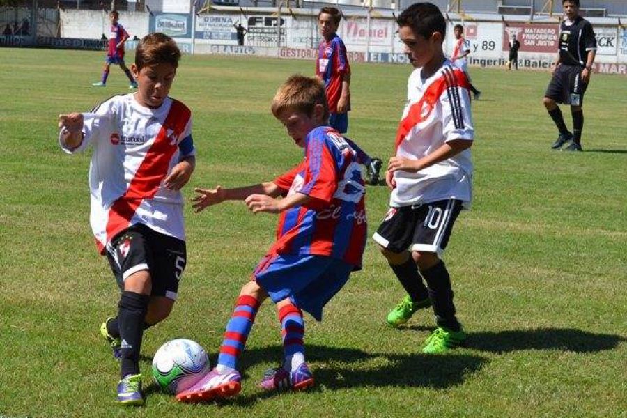 Inferiores CAF vs CADO - Foto FM Spacio