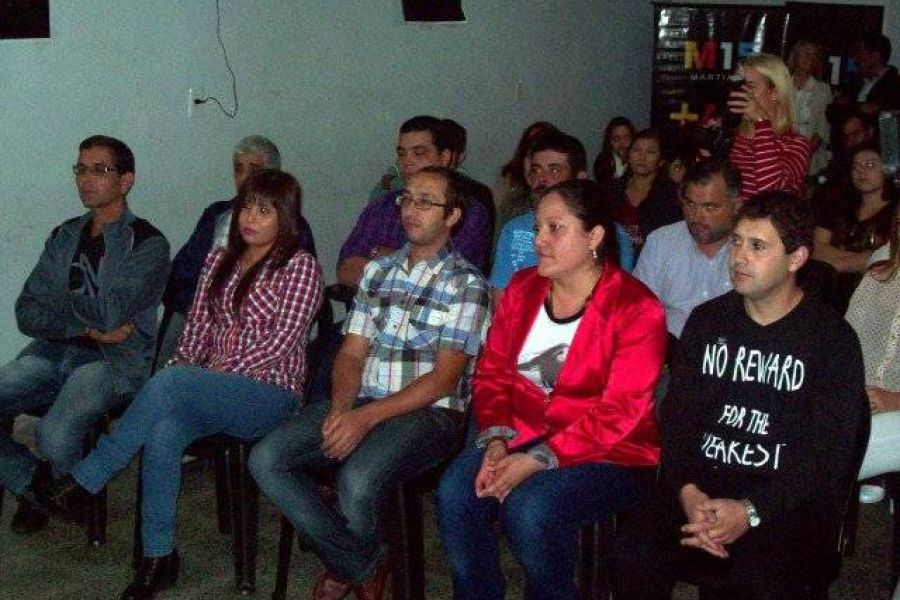 Presentacion Frente Renovador - Foto FM Spacio
