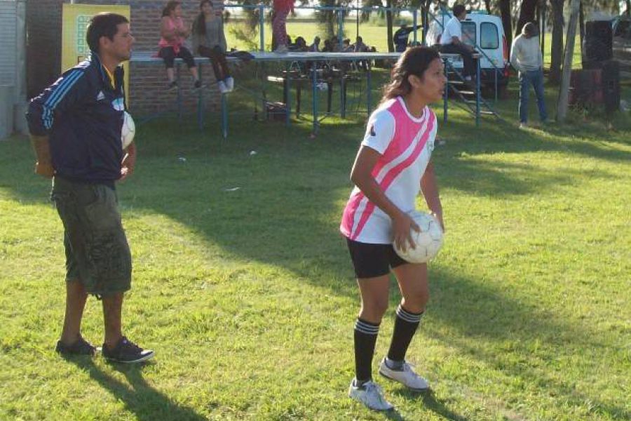 Futbol femenino - Foto FM Spacio