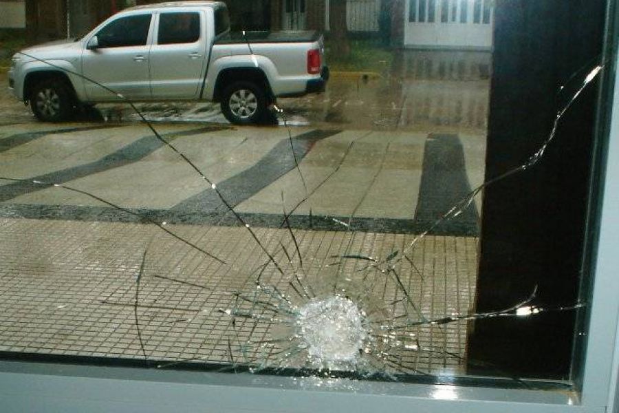 Actos de vandalismo en Jardin - Foto FM Spacio