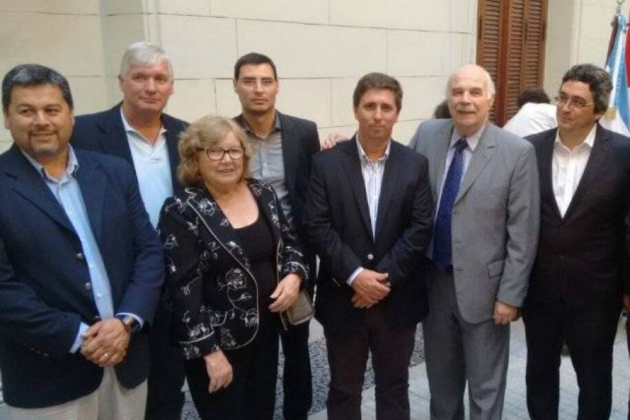 Priola y Casamisquela junto a Presidentes Comunales