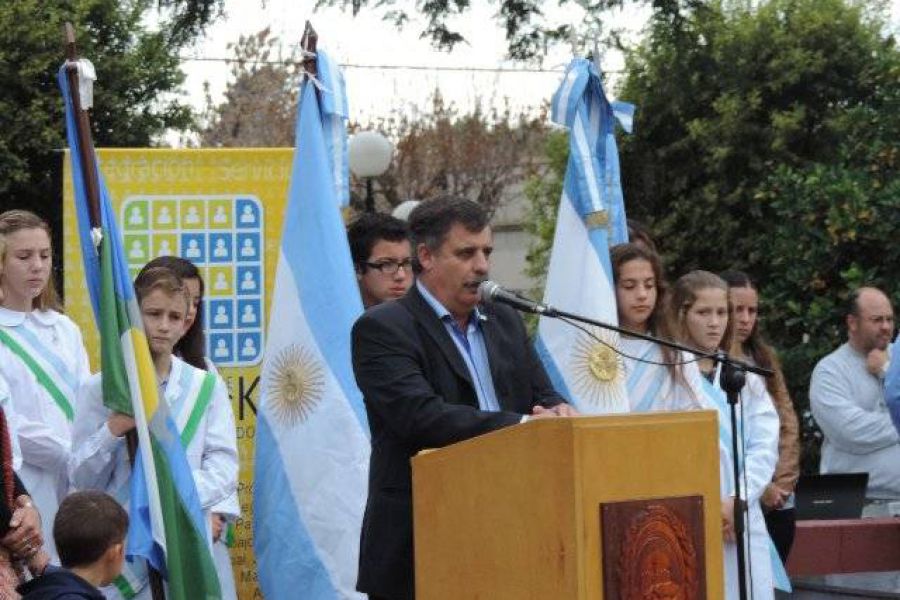 Acto 25 de  Mayo - Foto Comuna de Franck