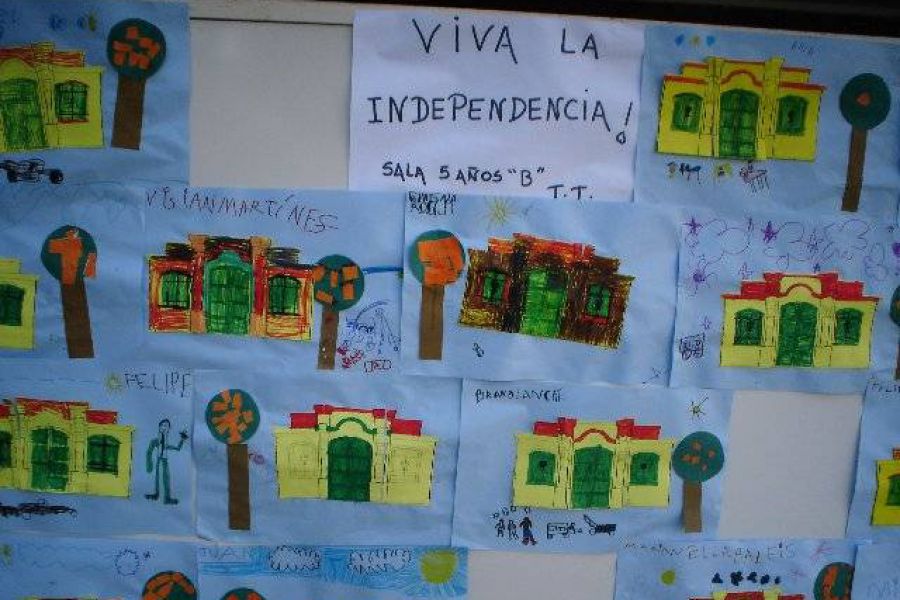 Actos por el Dia de la Independencia - Foto FM Spacio