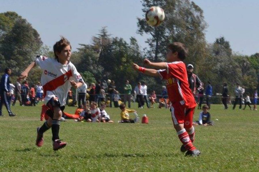Futbol infantil CAF - Foto Gisela Moro