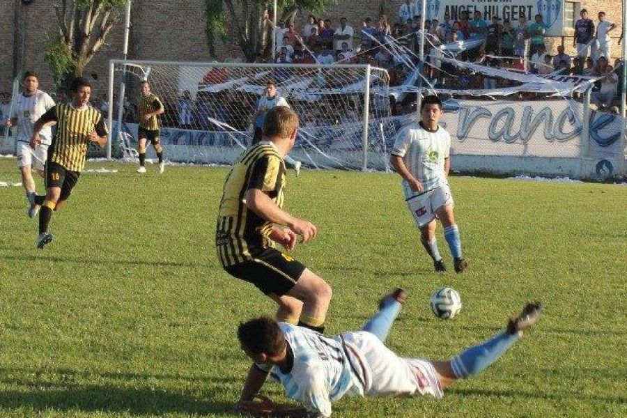 LEF Primera CSDA vs CAS - Foto FM Spacio
