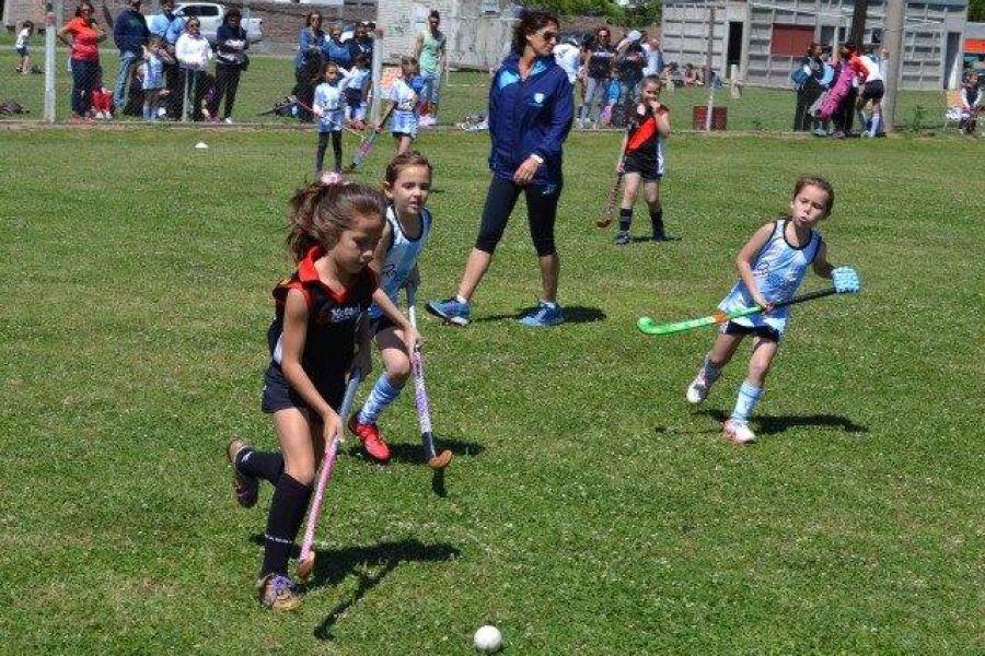 Hockey infantil CAF - Foto FM Spacio