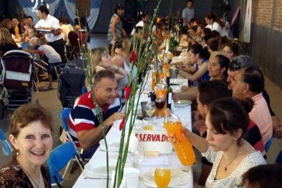 Almuerzo aniversario Ballet Itati - Foto FM Spacio