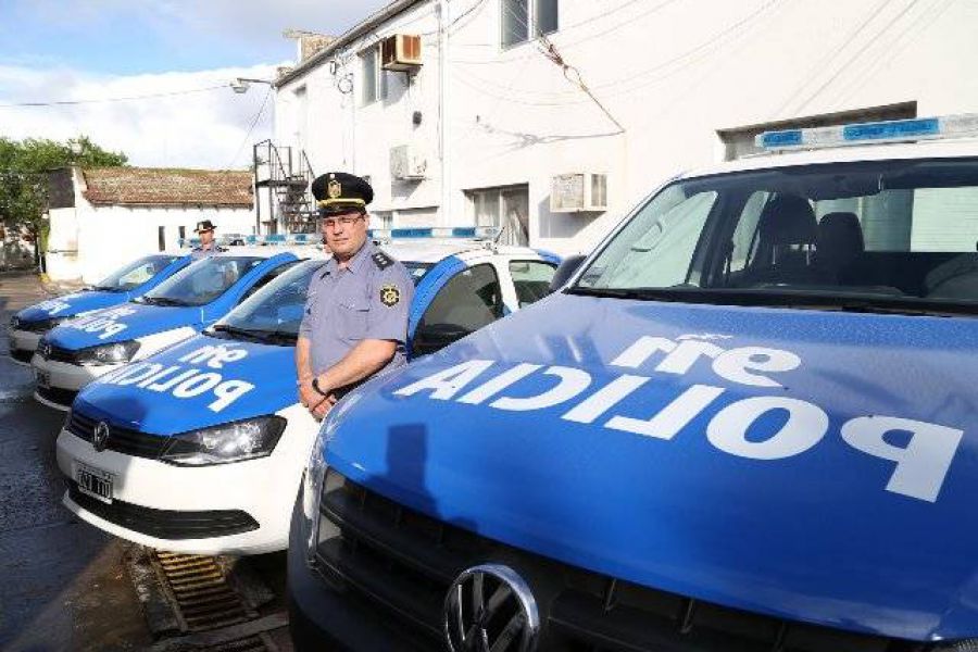 Moviles policiales para el Departamento Caseros - Foto Prensa GSF