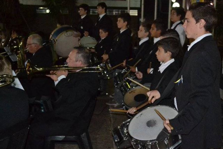 Banda en Plaza Sarmiento - Foto FM Spacio