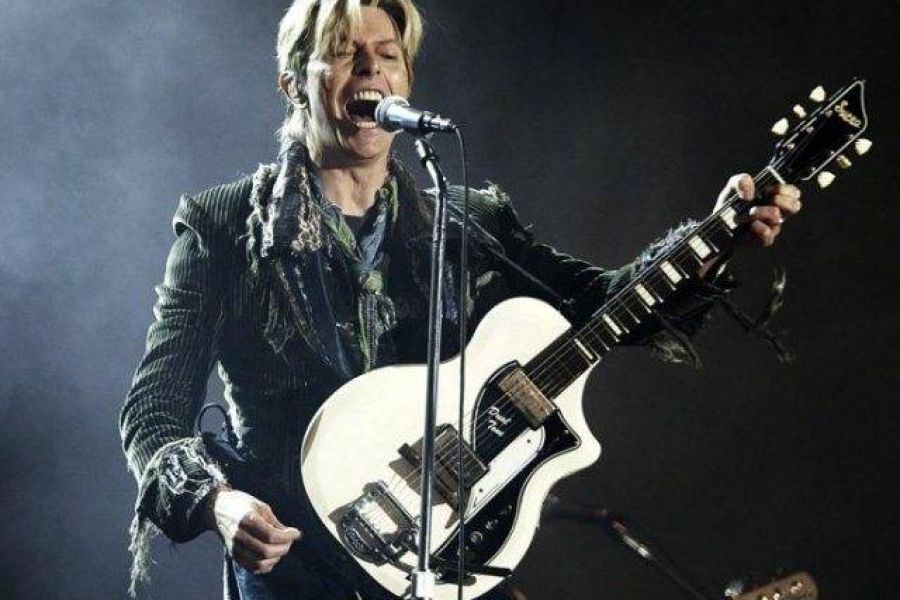 Los fans de David Bowie se reunieron en Berlín para rendirle homenaje