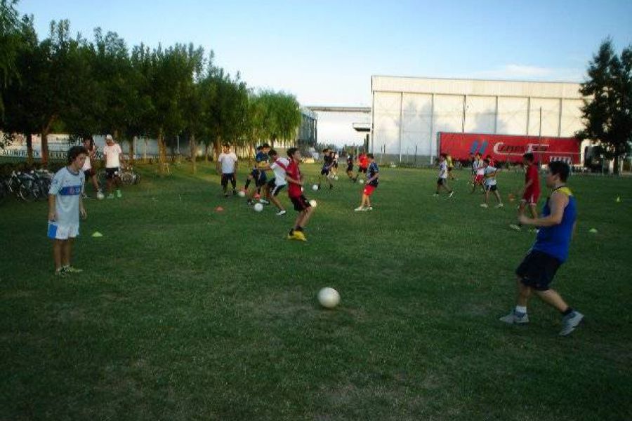Inferiores CAF - Foto FM Spacio