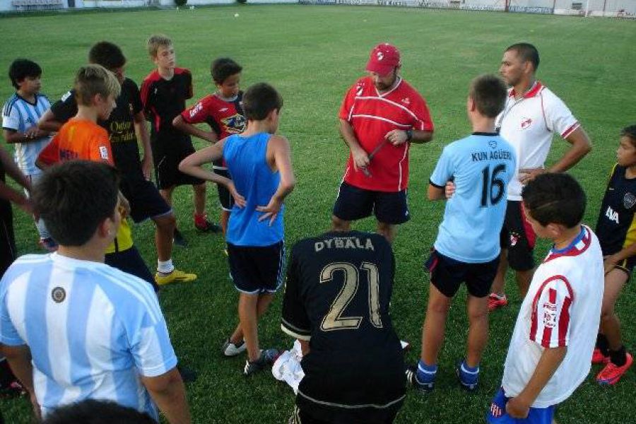 Inferiores CAF - Foto FM Spacio