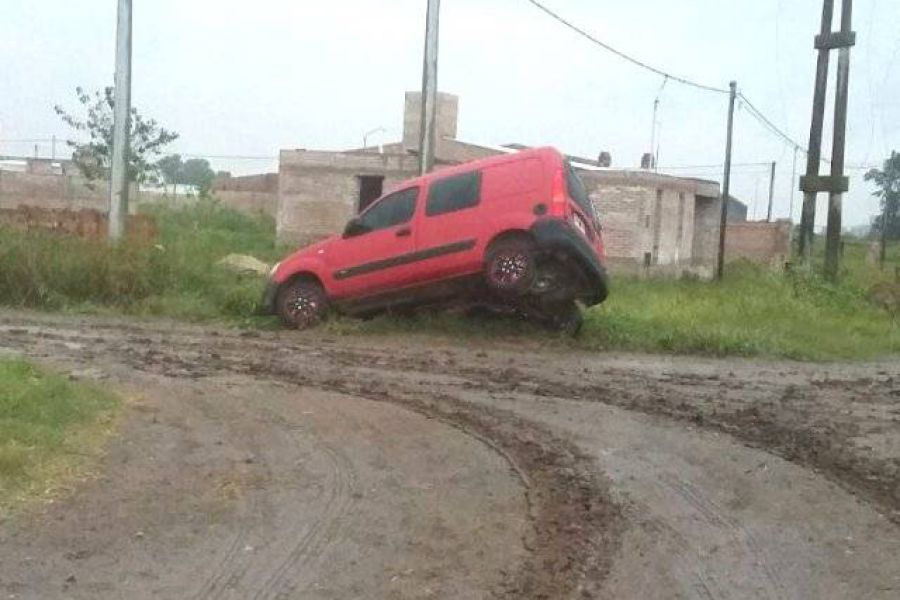 Accidente en Berisso y Los Andes - Foto FM Spacio