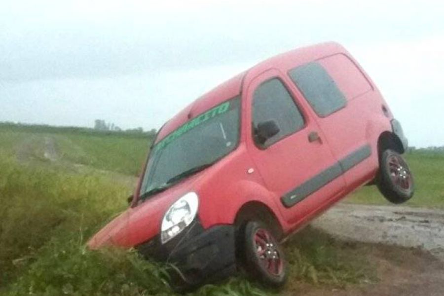 Accidente en Berisso y Los Andes - Foto FM Spacio