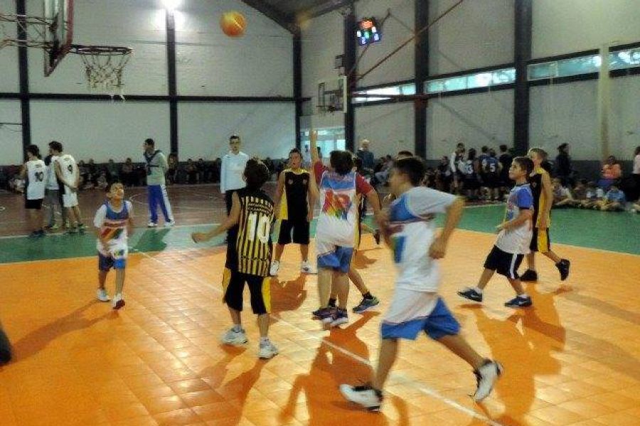 Encuentro Basquet CAF - Foto FM Spacio